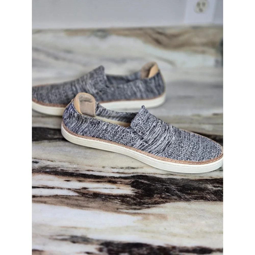 UGG‎ Sammy Chevron Knit Slip On Sneakers Grey White Marl 8.5